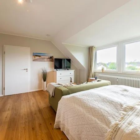 Ocean 3 Apartment *