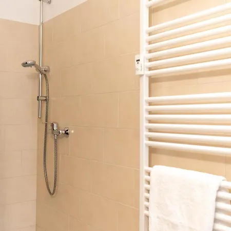 Ocean 3 Apartment